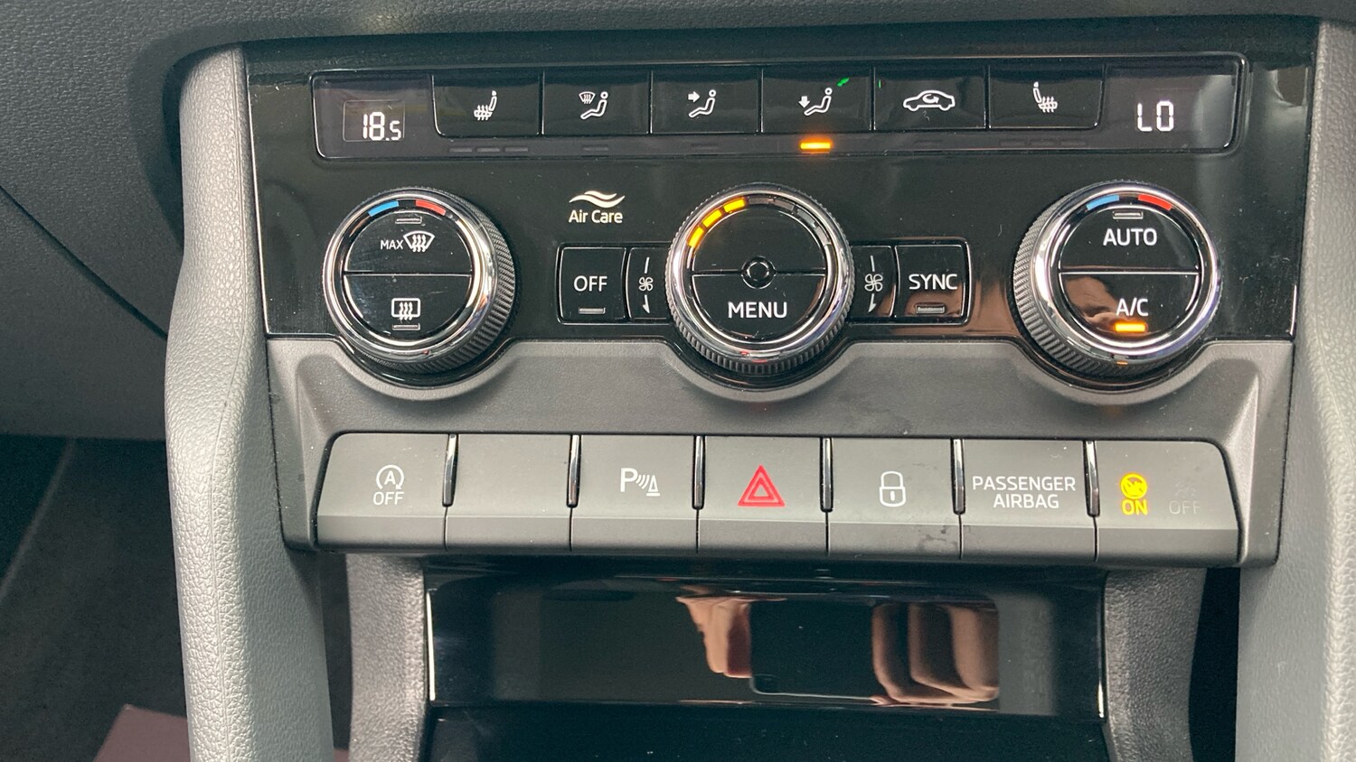 Used Skoda Karoq 2025 for sale - 76255254: Photo 13