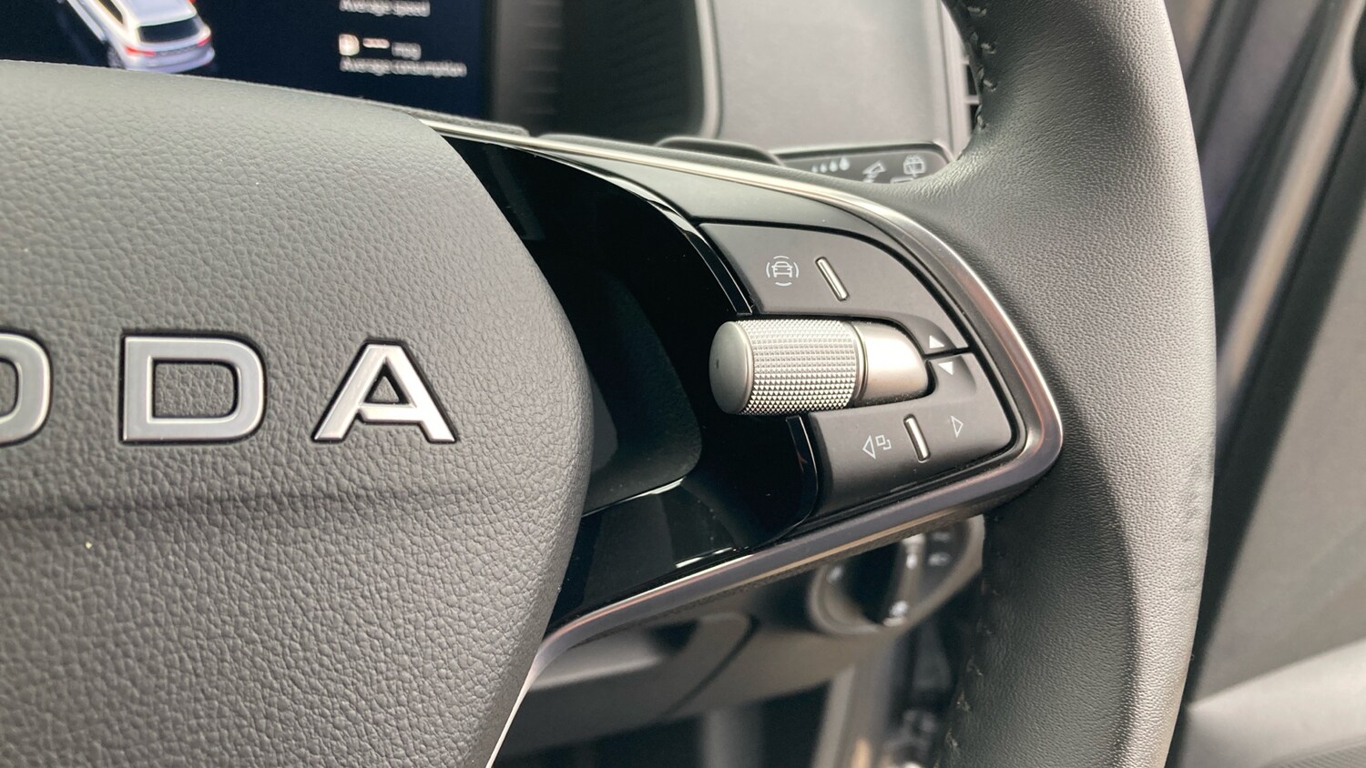 Used Skoda Karoq 2025 for sale - 76255254: Photo 18