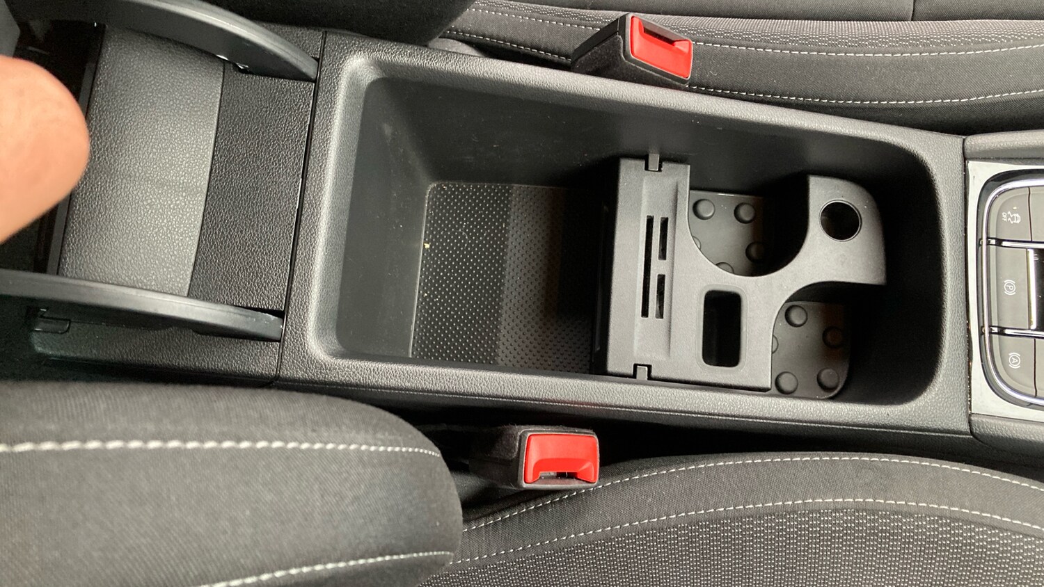 Used Skoda Karoq 2025 for sale - 76255254: Photo 32