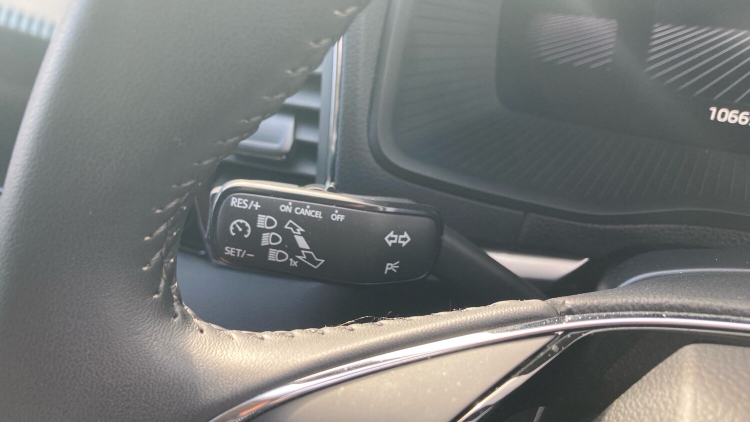 Used Skoda Karoq 2024 for sale - 77831608: Photo 27