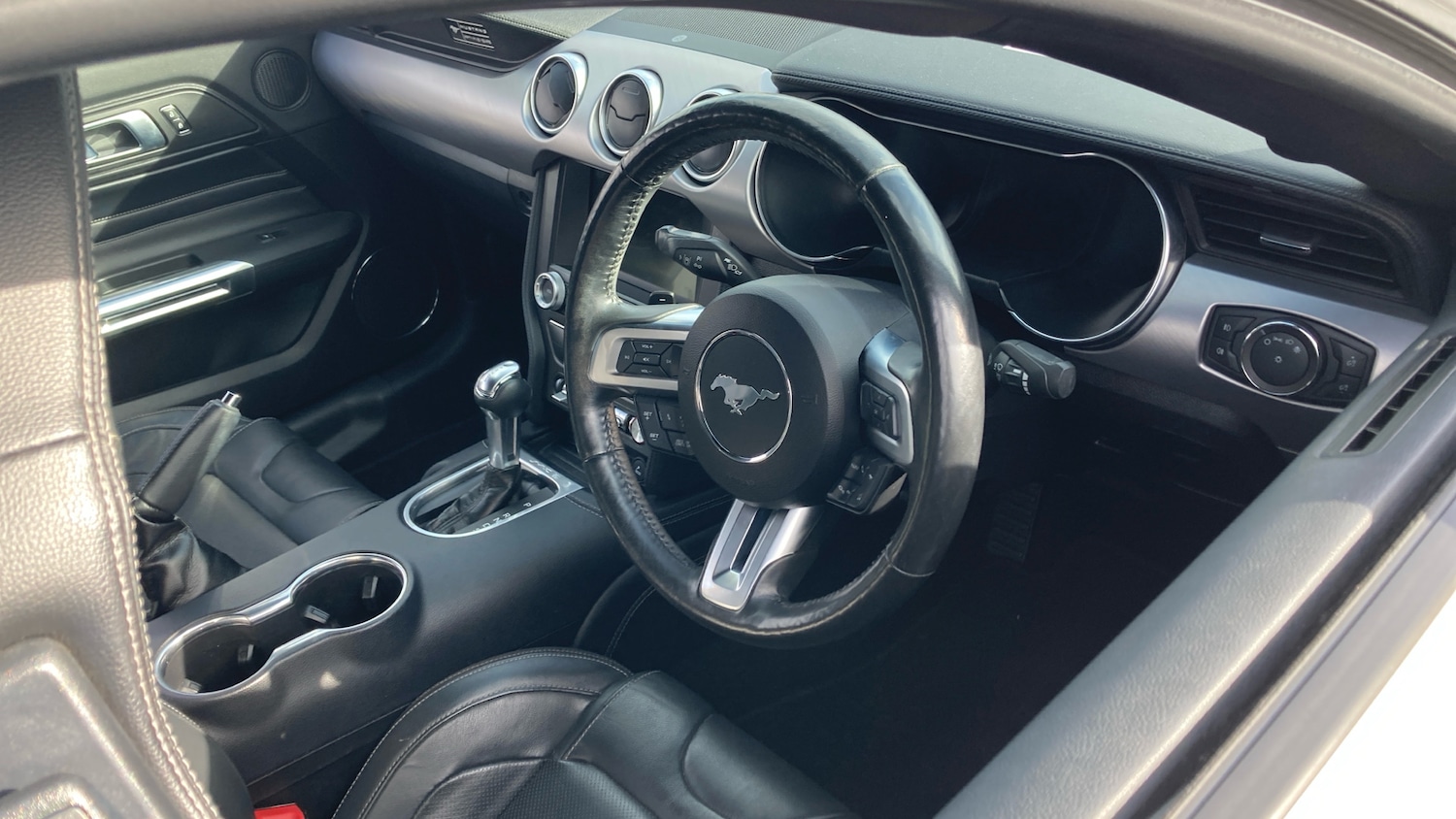 Used Ford Mustang 2020 for sale - 77676181: Photo 11