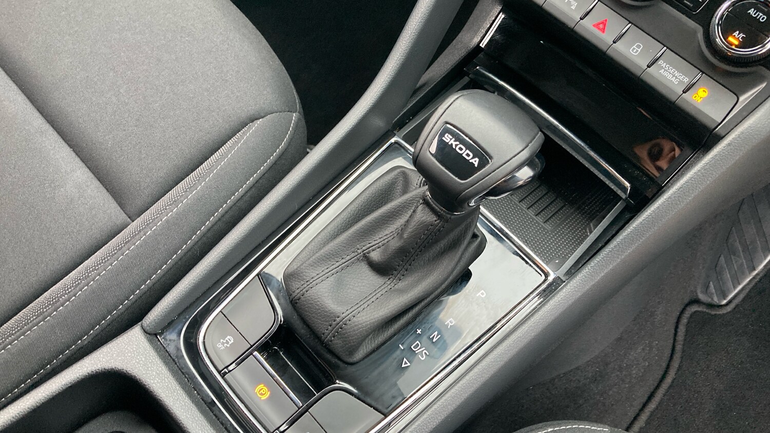 Used Skoda Karoq 2025 for sale - 76508039: Photo 14