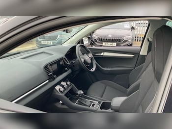 Used Skoda Karoq 2025 for sale - 76508039: Photo