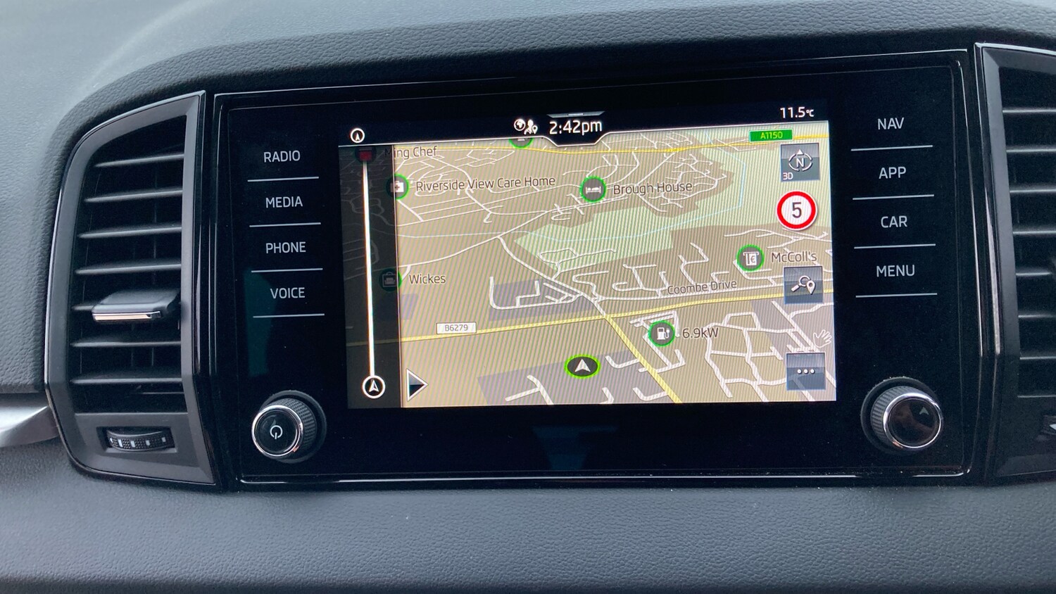 Used Skoda Karoq 2025 for sale - 76508039: Photo 42