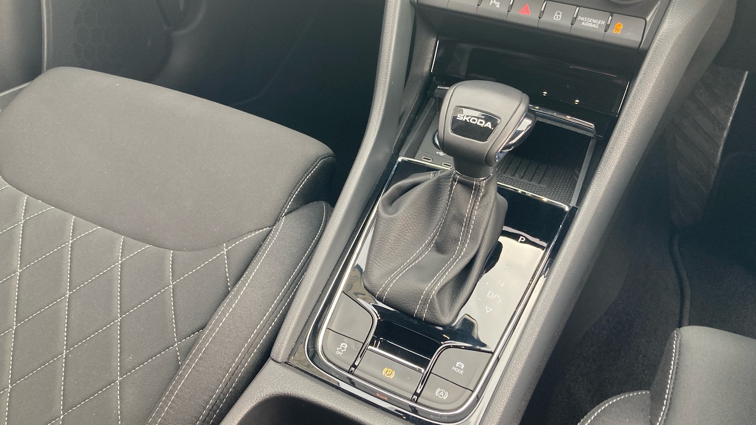 Used Skoda Karoq 2024 for sale - 77591256: Photo 14