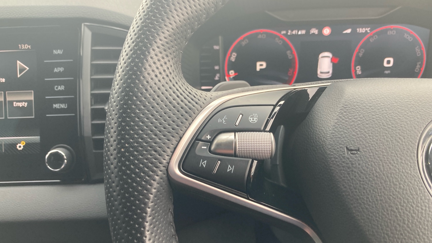 Used Skoda Karoq 2024 for sale - 77591256: Photo 17