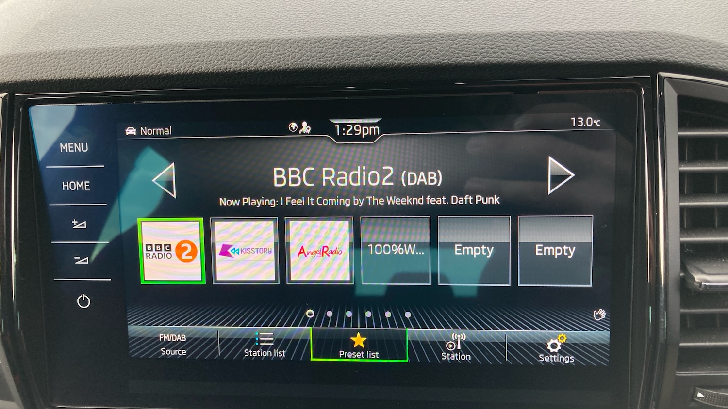 Used Skoda Karoq 2025 for sale - 76494443: Photo 12