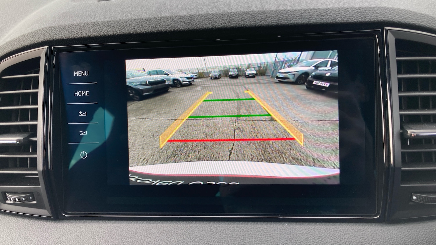 Used Skoda Karoq 2025 for sale - 76494443: Photo 31