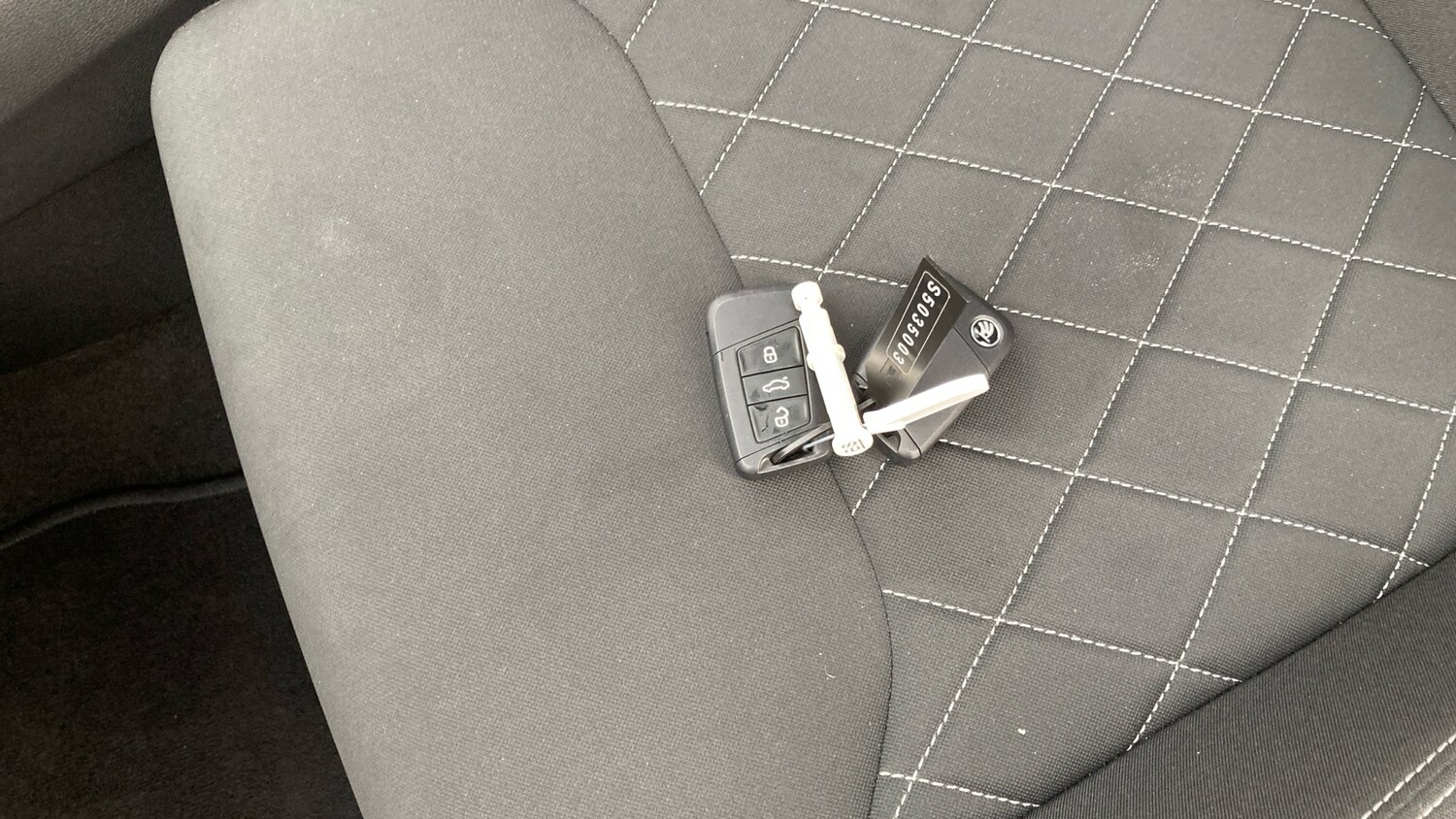 Used Skoda Karoq 2025 for sale - 76494443: Photo 43