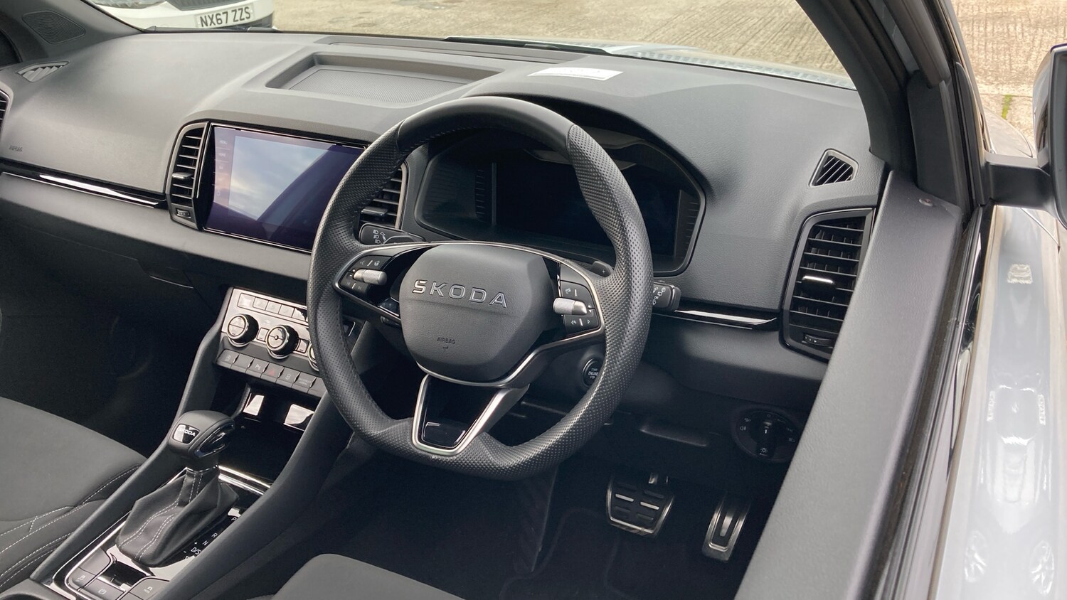 Used Skoda Karoq 2025 for sale - 76494443: Photo 6