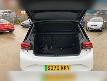 Used Volkswagen ID.3 2020 for sale - 76545210: Photo