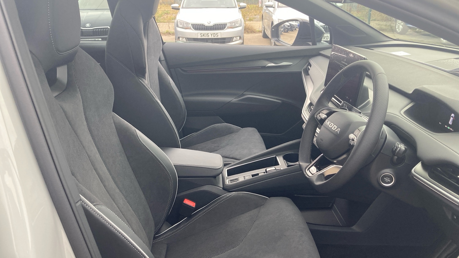 Used Skoda Enyaq 2025 for sale - 77088059: Photo 15