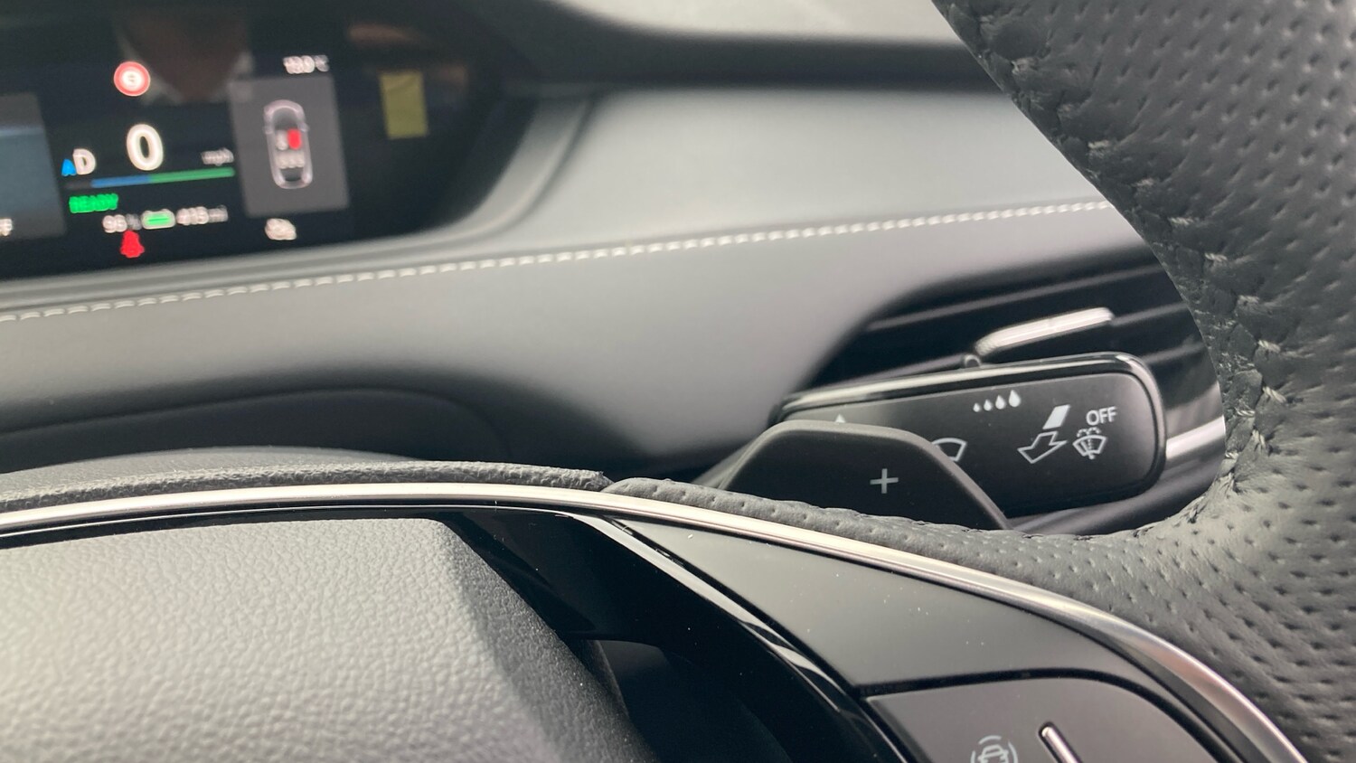 Used Skoda Enyaq 2025 for sale - 77088059: Photo 22