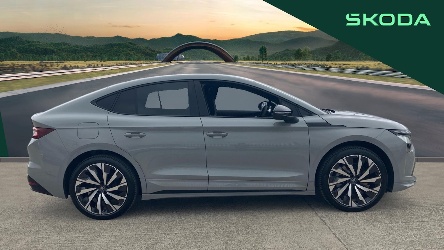 Used Skoda Enyaq 2025 for sale - 77088059: Photo 4