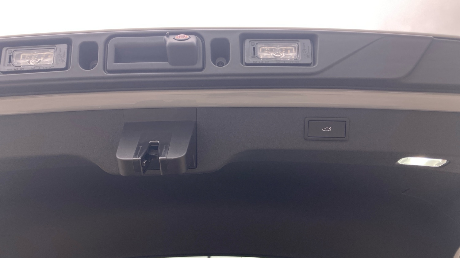 Used Skoda Enyaq 2025 for sale - 77088059: Photo 42