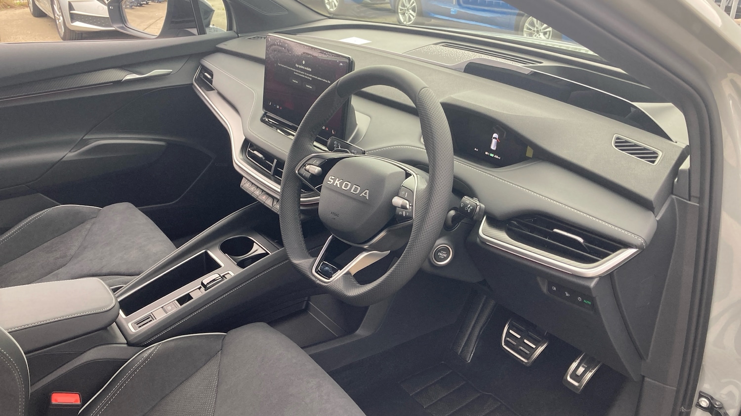 Used Skoda Enyaq 2025 for sale - 77088059: Photo 6