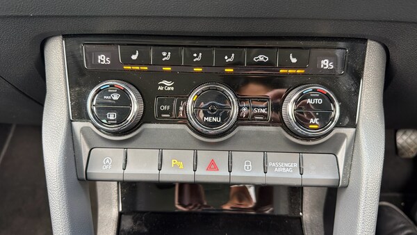 Used Skoda Karoq 2024 for sale - 76143084: Photo 33