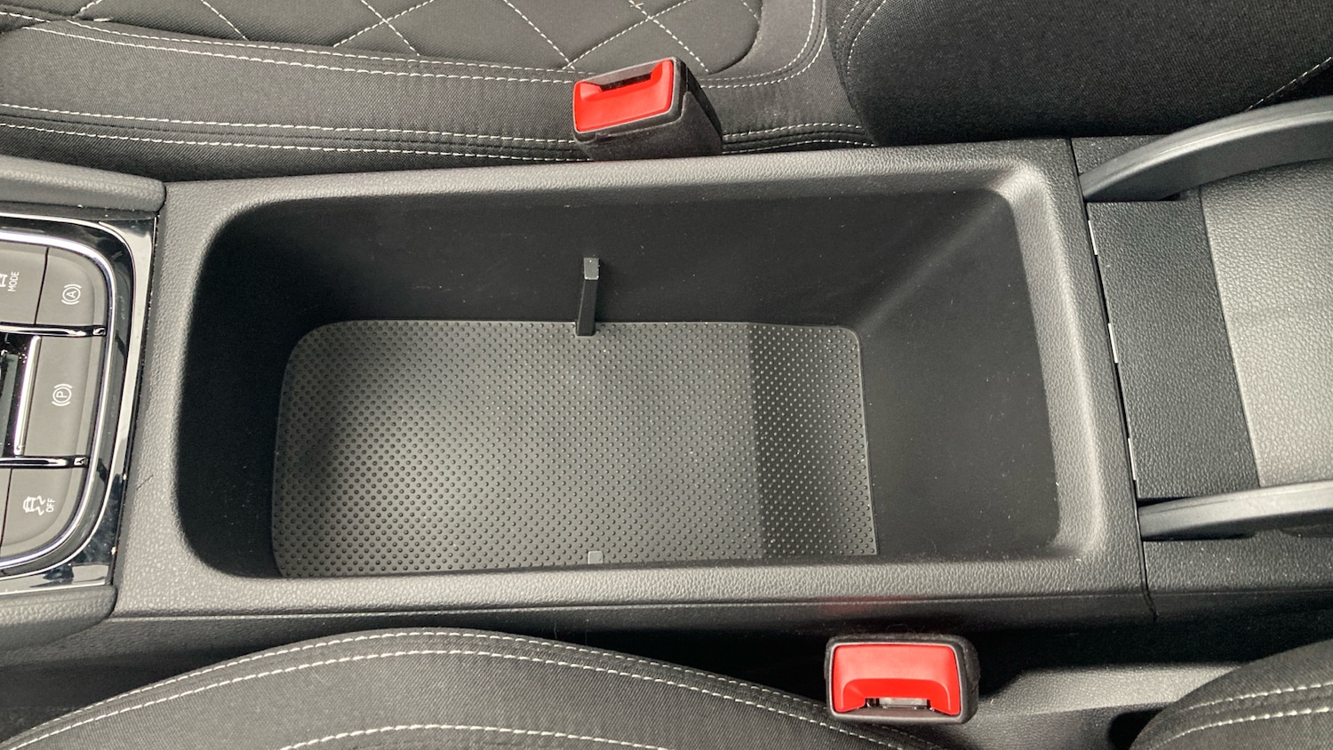 Used Skoda Karoq 2025 for sale - 76719225: Photo 42