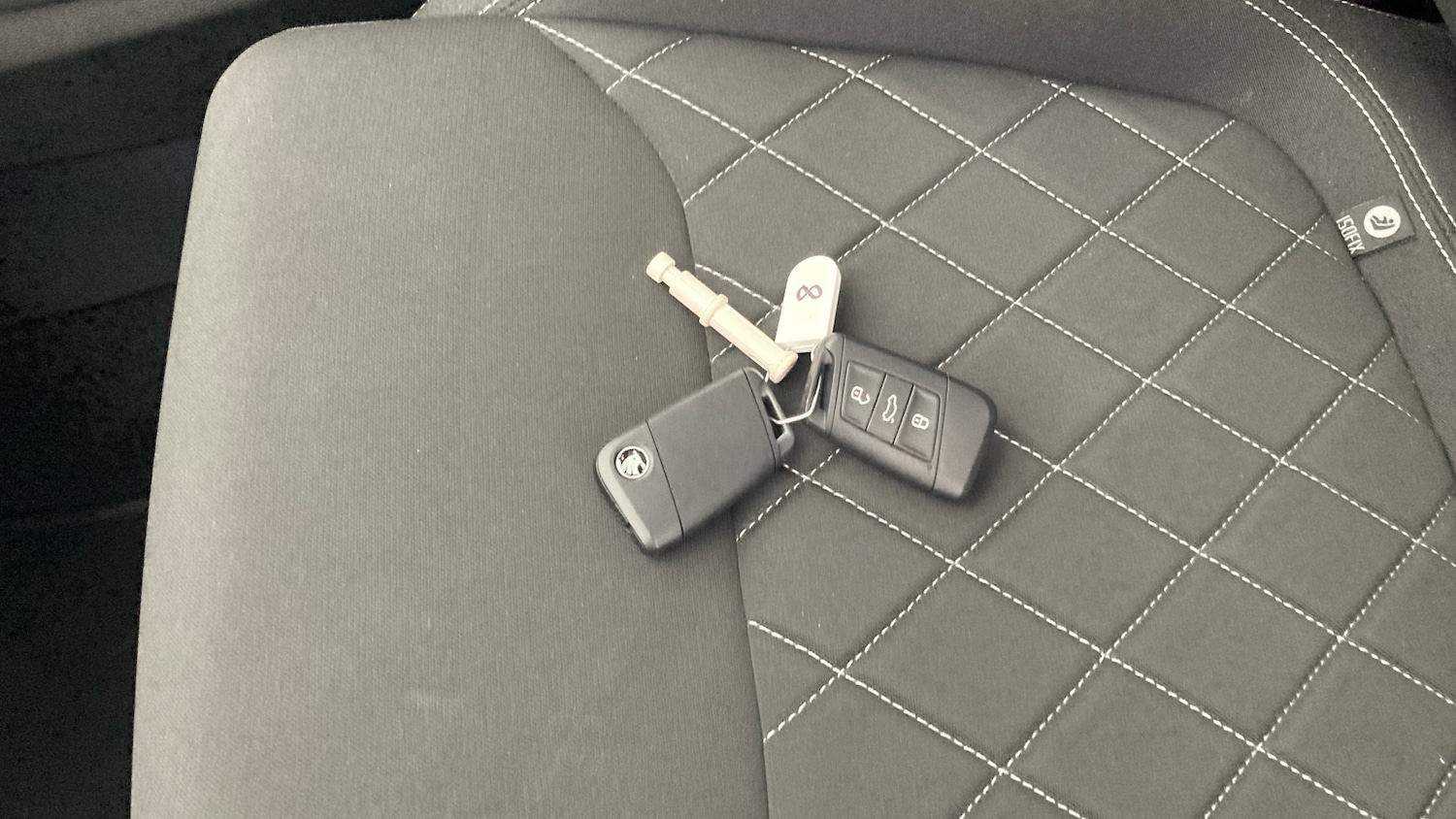 Used Skoda Karoq 2025 for sale - 76719225: Photo 44