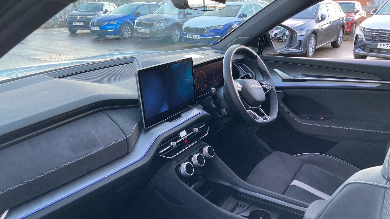 Used Skoda Kodiaq 2025 for sale - 77198758: Photo 2