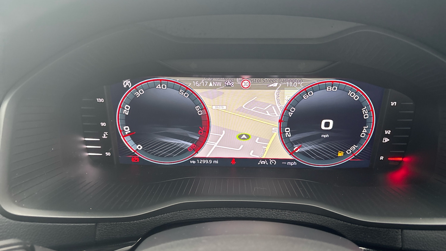 Used Skoda Karoq 2024 for sale - 76464338: Photo 11