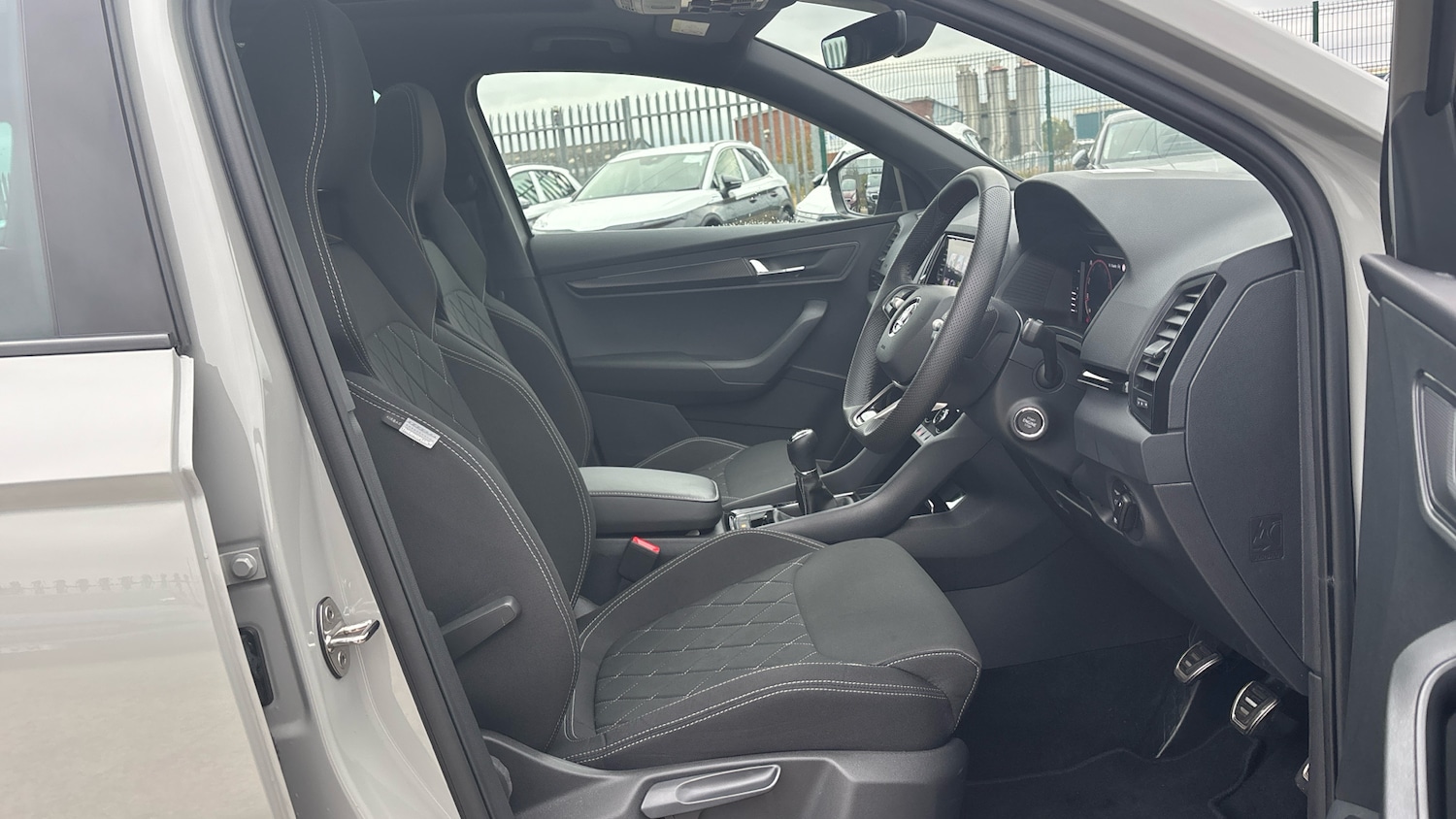 Used Skoda Karoq 2024 for sale - 76464338: Photo 15