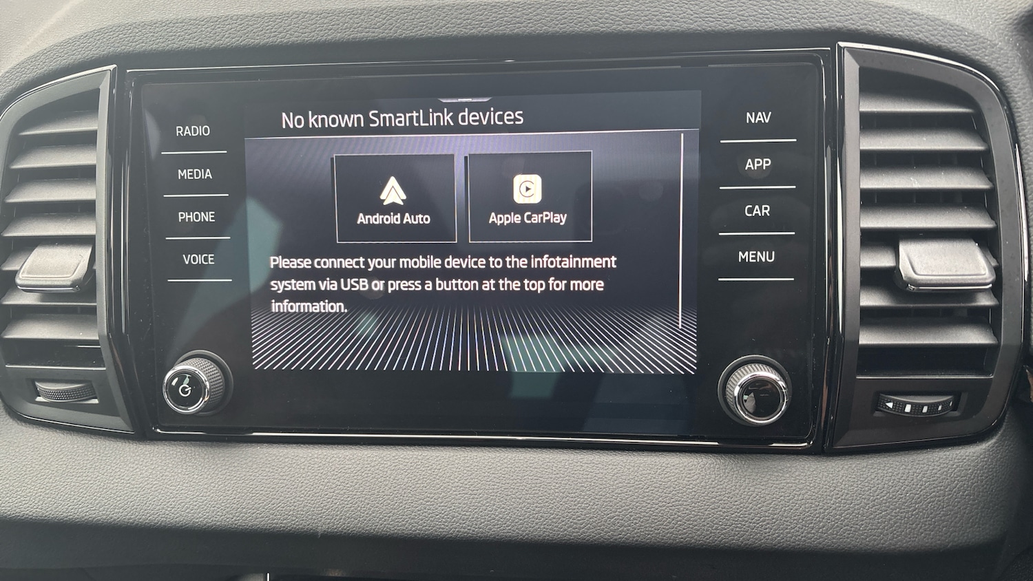 Used Skoda Karoq 2024 for sale - 76464338: Photo 26