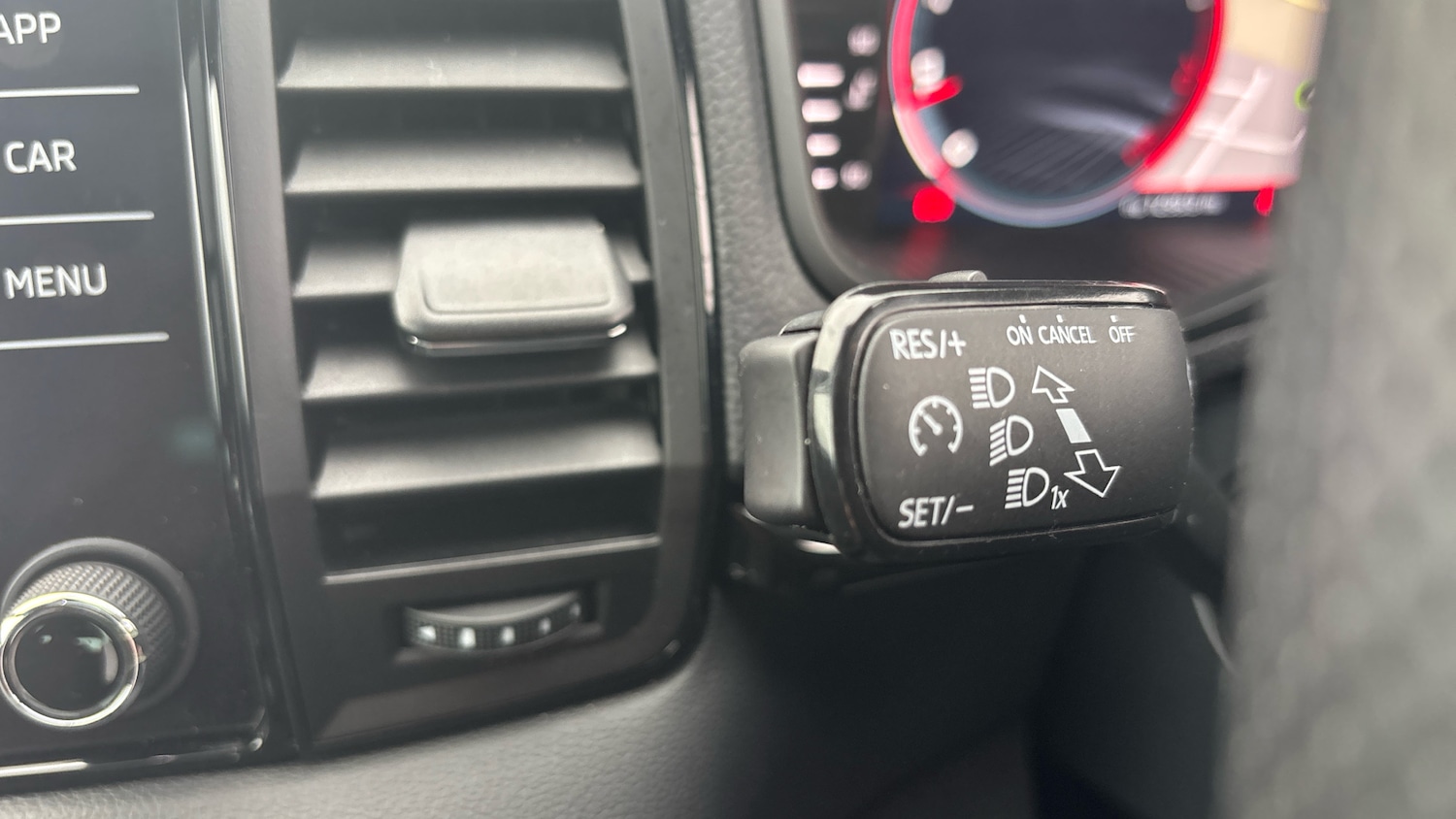 Used Skoda Karoq 2024 for sale - 76464338: Photo 28