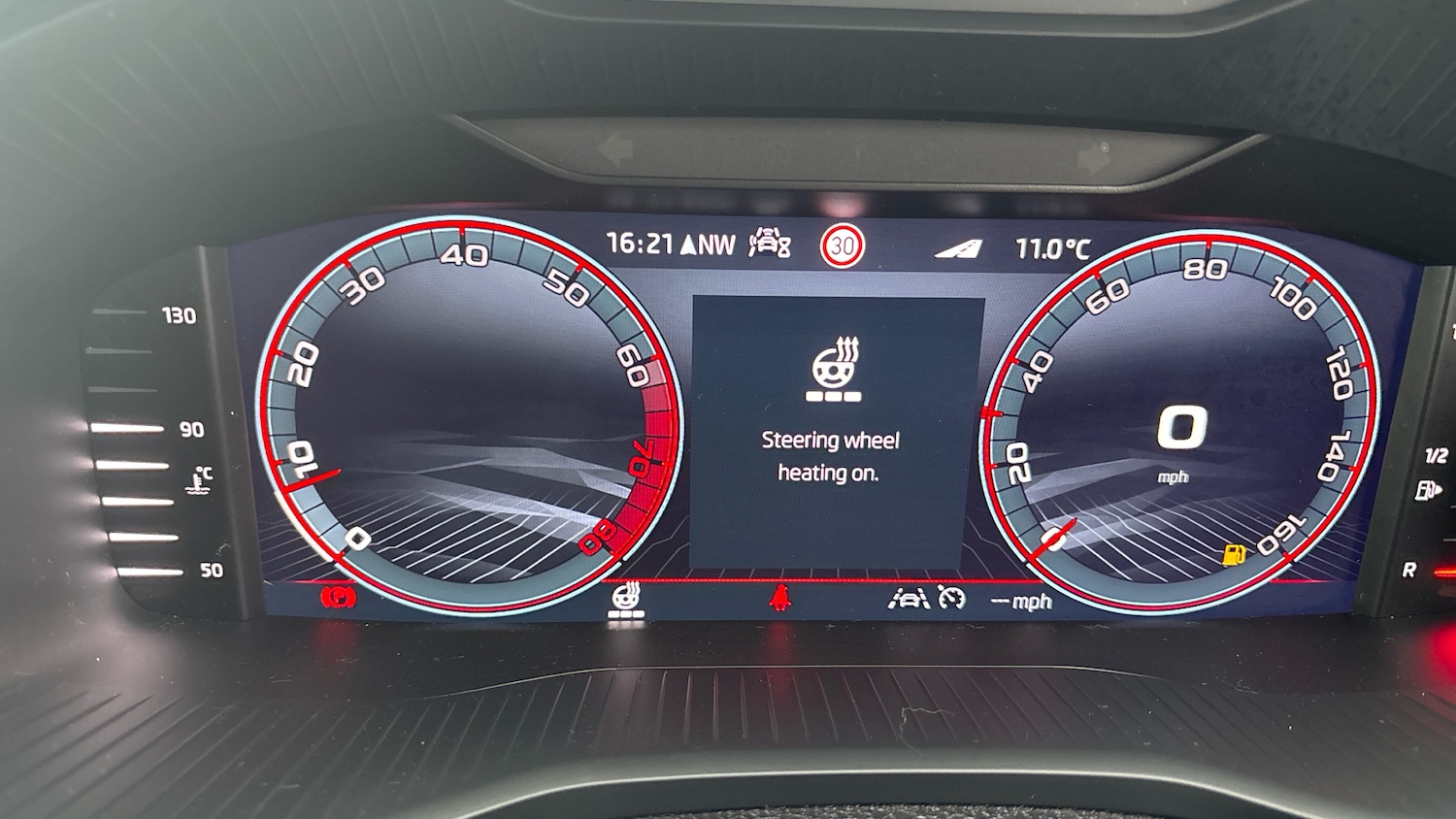 Used Skoda Karoq 2024 for sale - 76464338: Photo 31