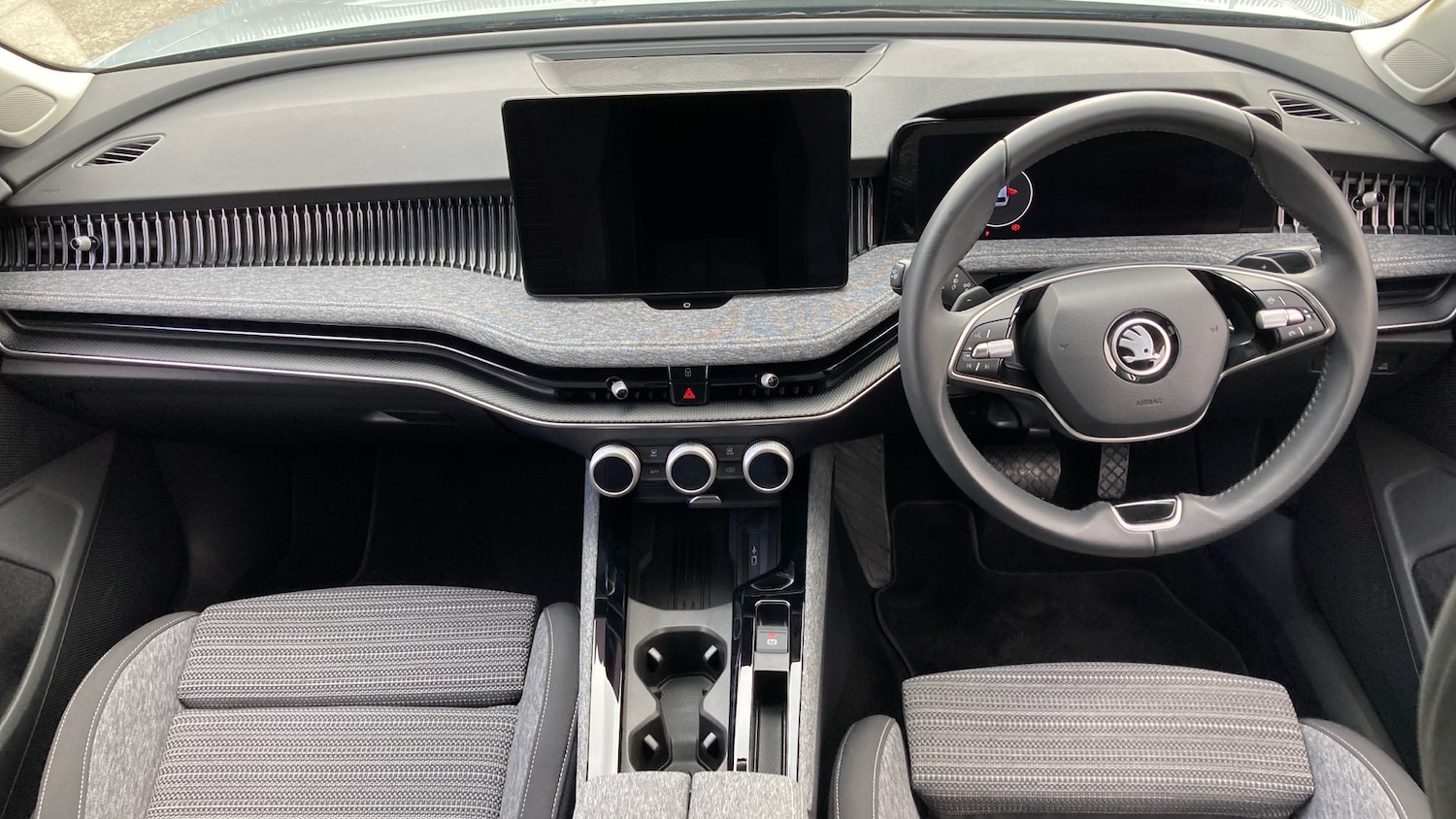 Used Skoda Superb 2024 for sale - 77833184: Photo 9