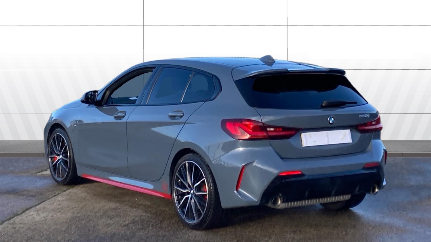 Used BMW 1 Series 2023 for sale - 76908459: Photo 2