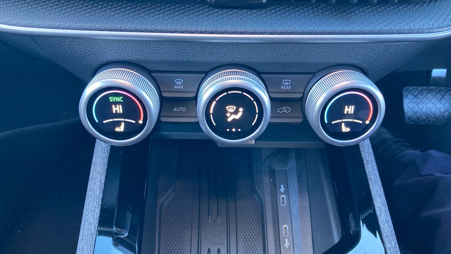 Used Skoda Superb 2025 for sale - 77951406: Photo 13