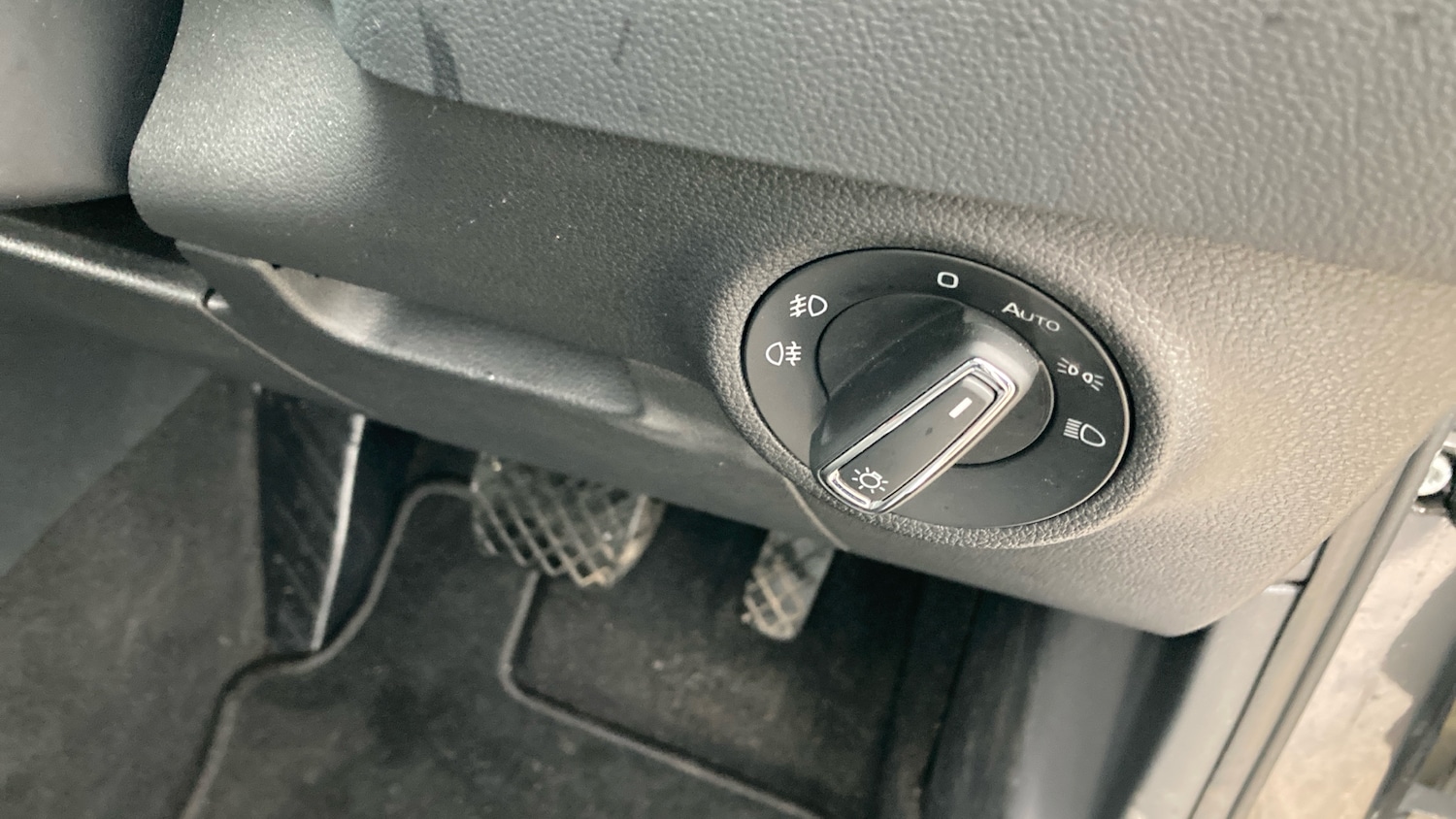 Used Skoda Karoq 2024 for sale - 77208826: Photo 25