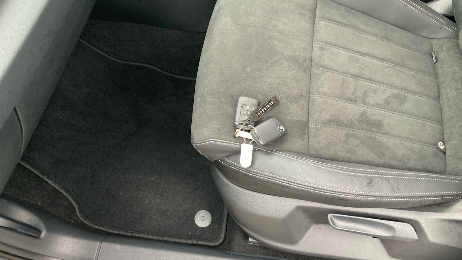 Used Skoda Karoq 2024 for sale - 77208826: Photo 44