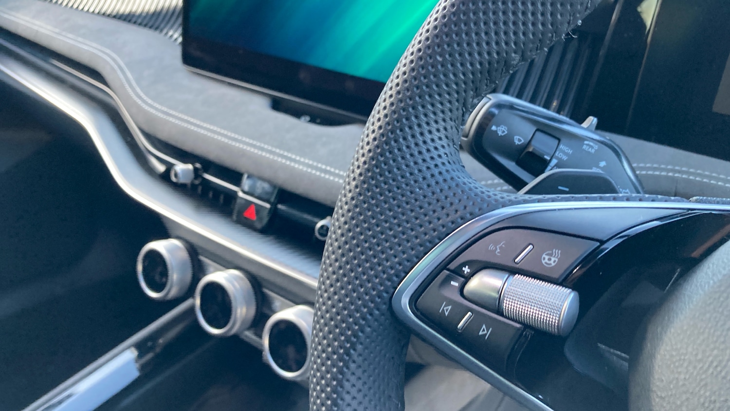 Used Skoda Superb 2025 for sale - 77148360: Photo 17