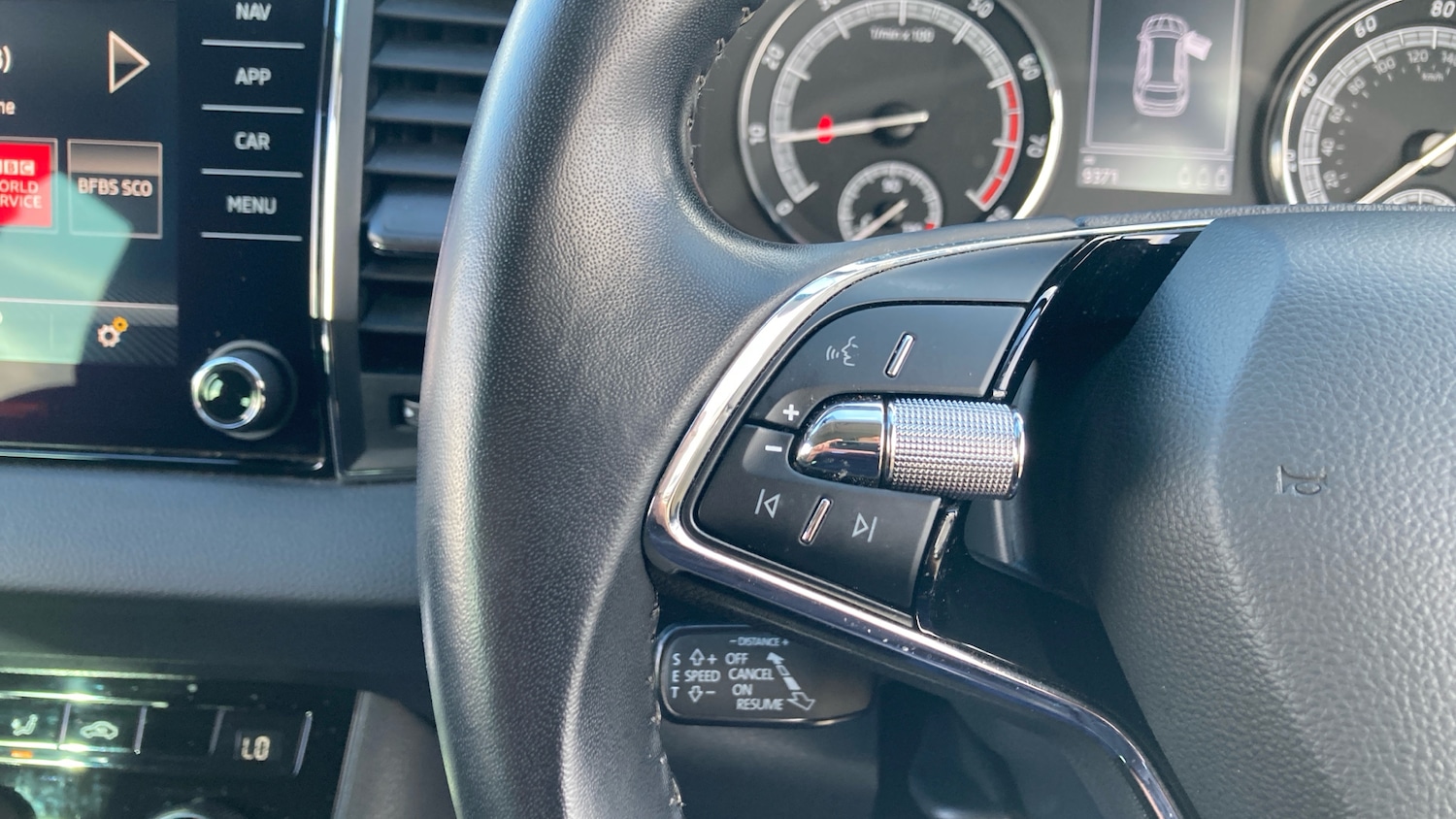 Used Skoda Karoq 2021 for sale - 77668394: Photo 17