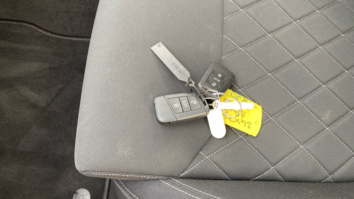 Used Skoda Karoq 2025 for sale - 76322455: Photo 41