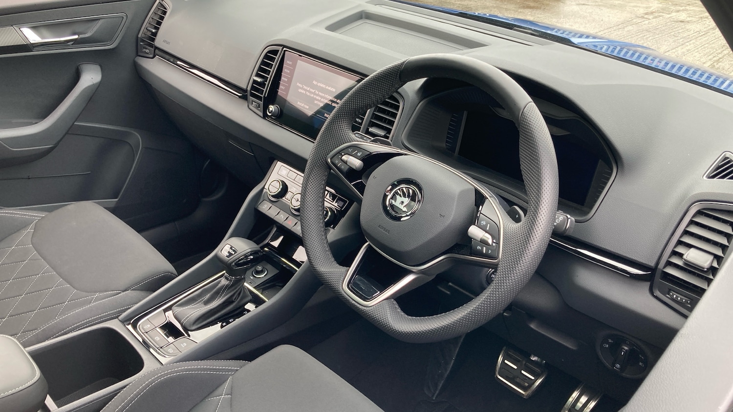 Used Skoda Karoq 2025 for sale - 76322455: Photo 6