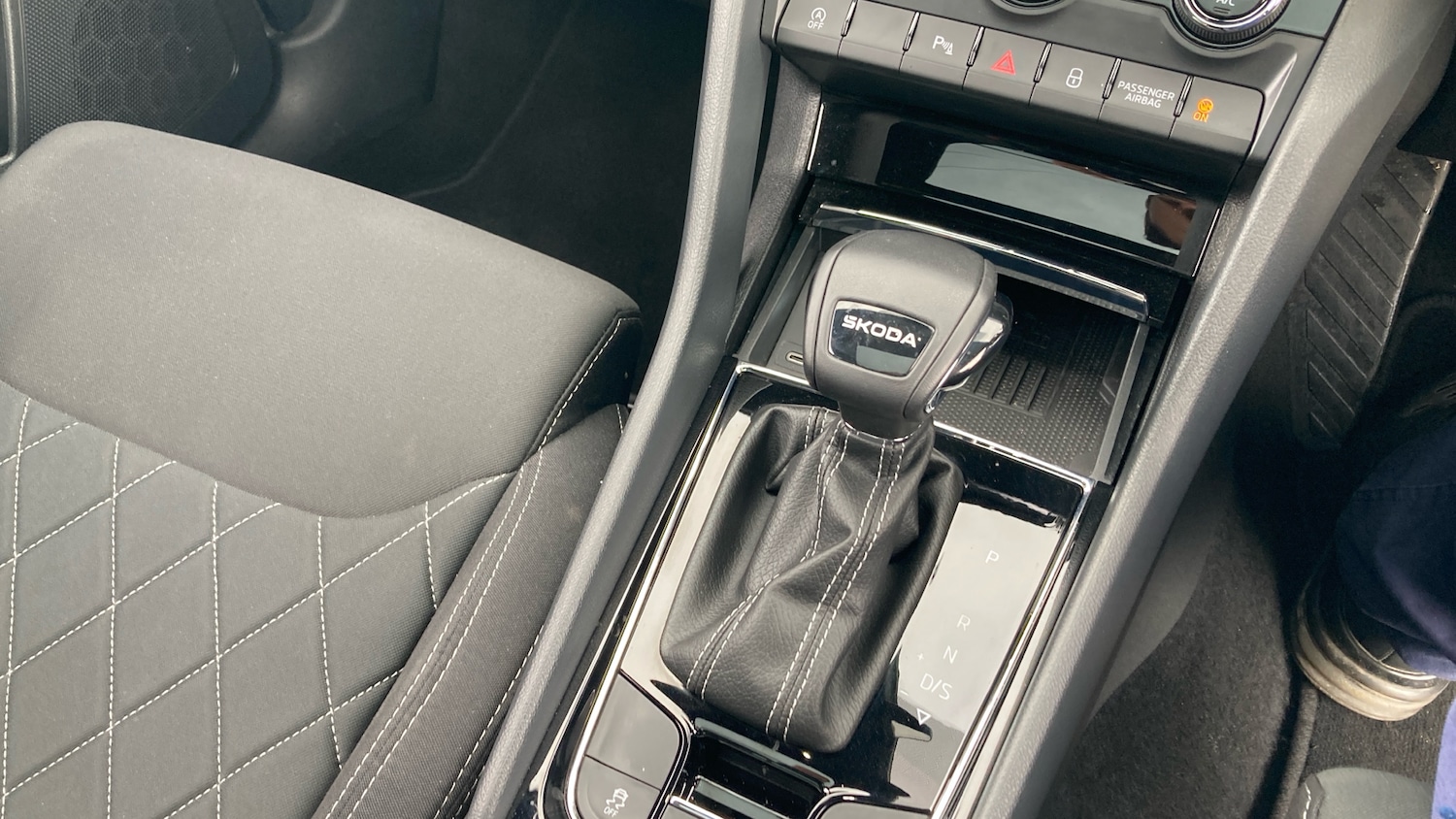 Used Skoda Karoq 2025 for sale - 77965598: Photo 14