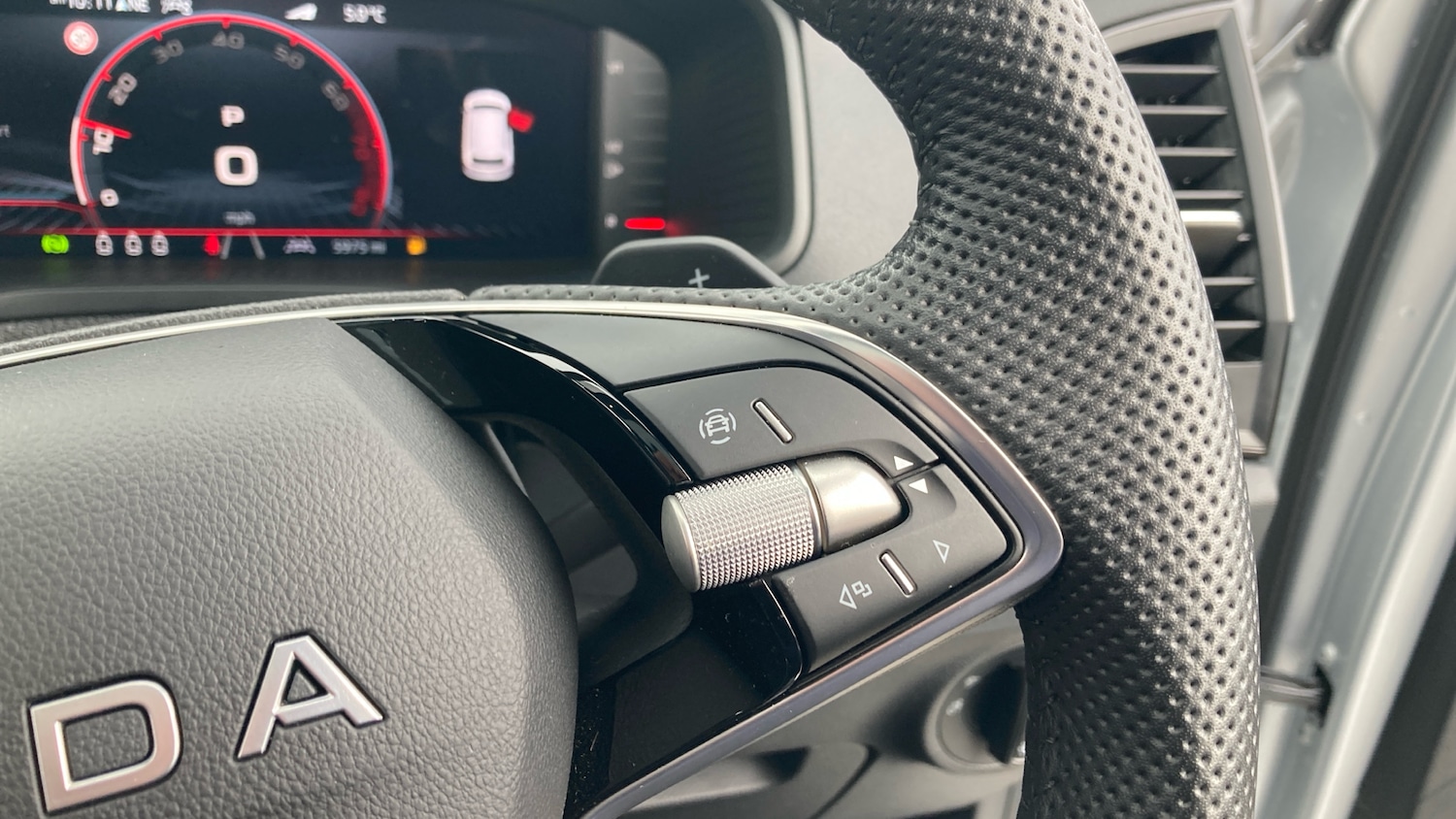 Used Skoda Karoq 2025 for sale - 77965598: Photo 18