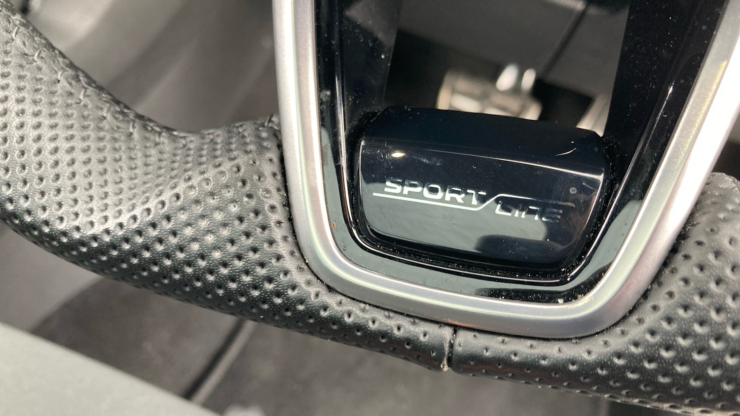 Used Skoda Karoq 2025 for sale - 77965598: Photo 28