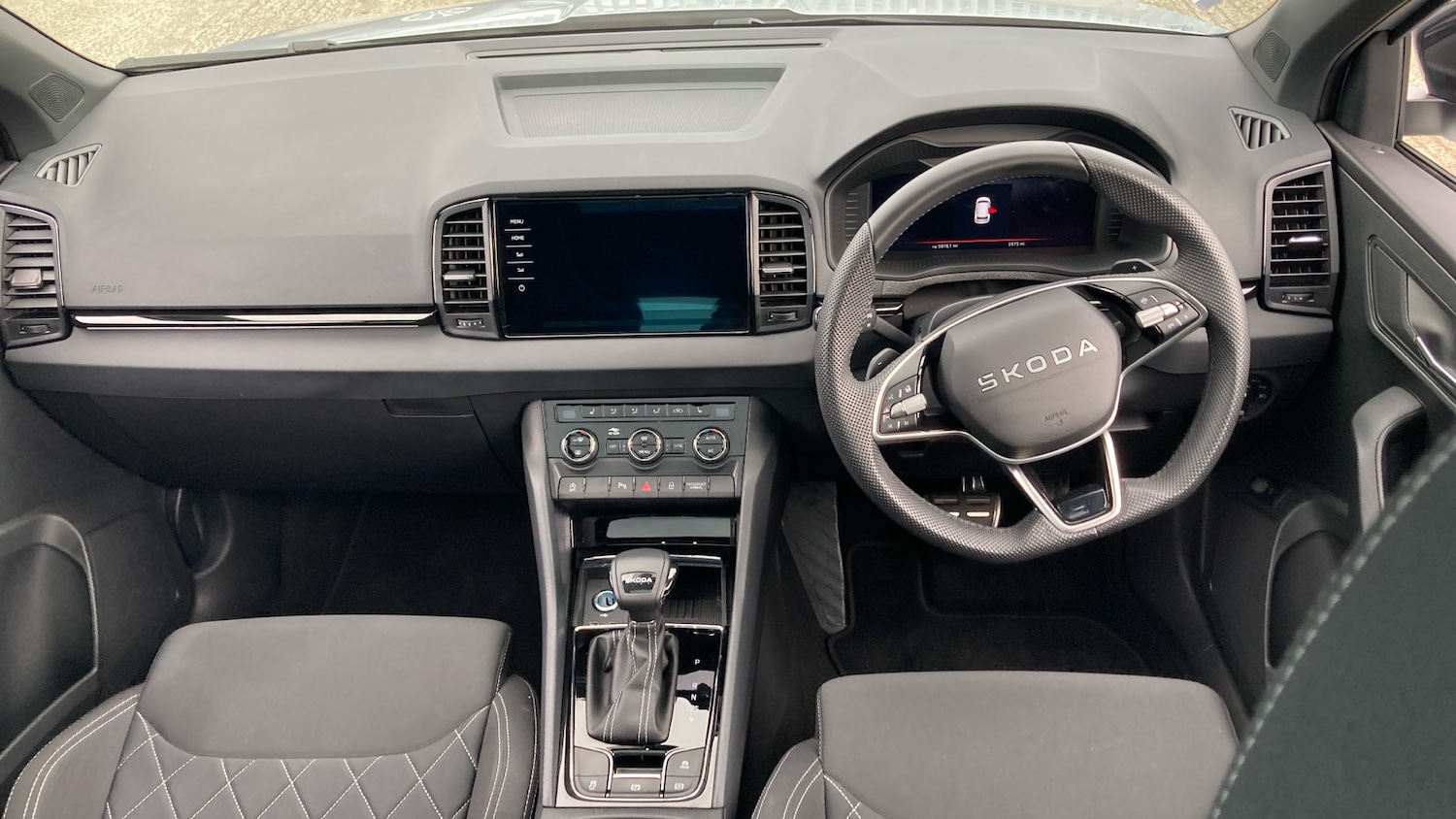 Used Skoda Karoq 2025 for sale - 77965598: Photo 9