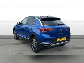 Used Volkswagen T-Roc 2023 for sale - 76114836: Photo 2