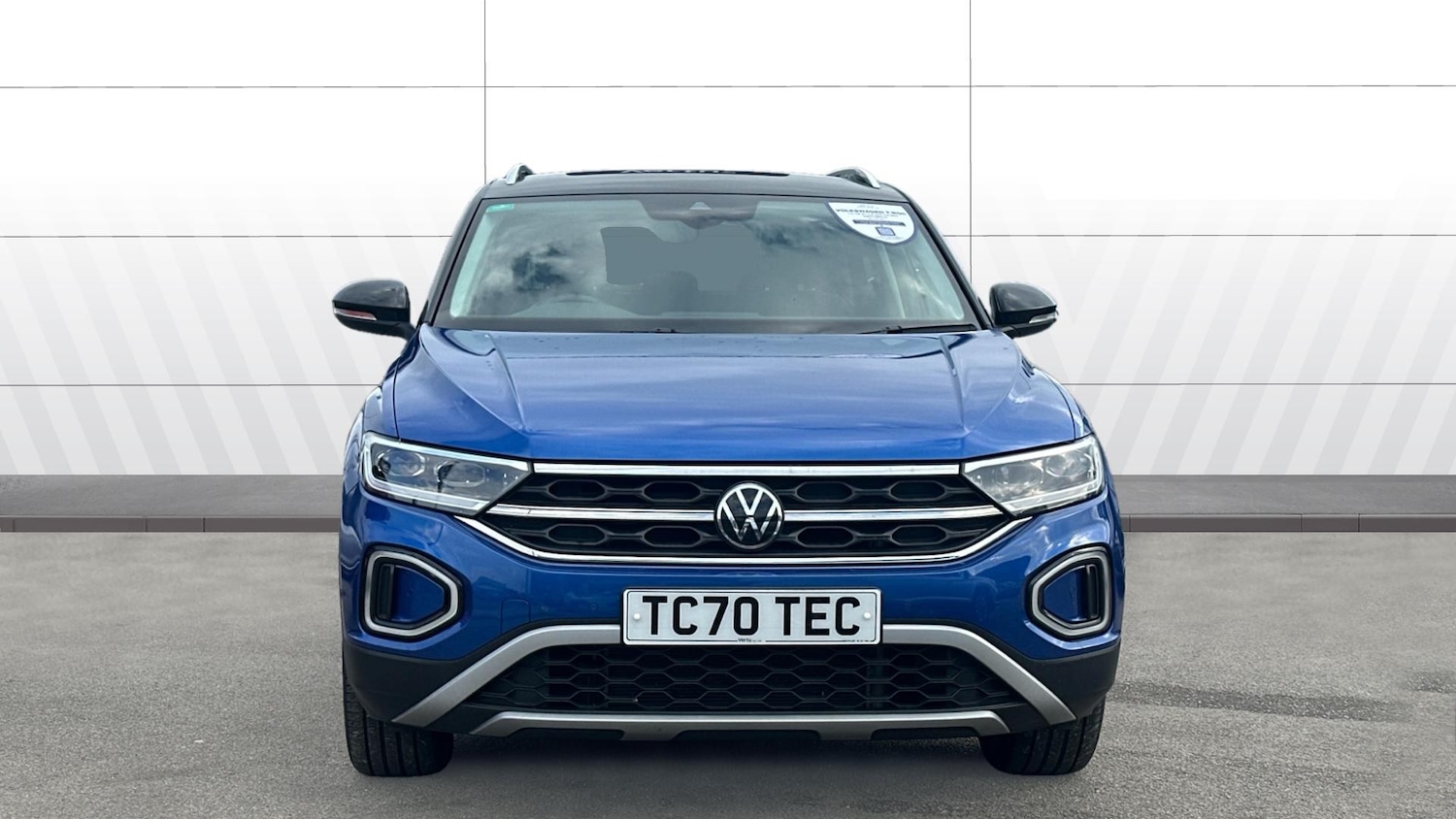 Used Volkswagen T-Roc 2023 for sale - 76114836: Photo 3