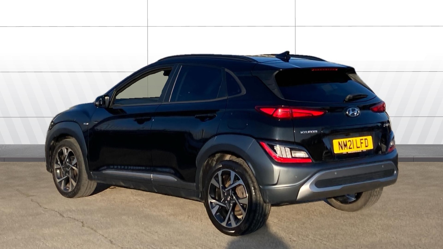 Used Hyundai KONA 2021 for sale - 76834007: Photo 2