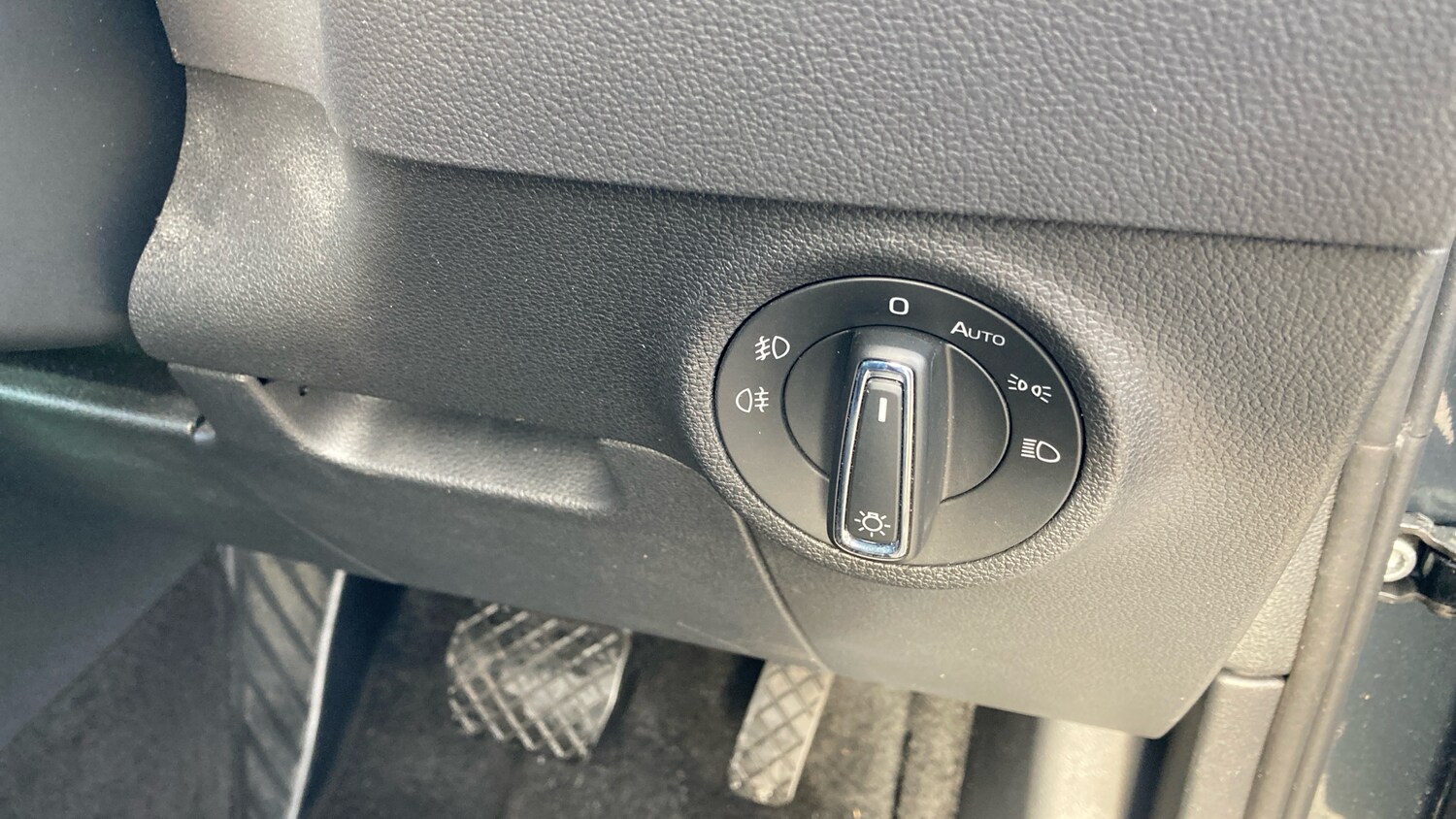 Used Skoda Karoq 2019 for sale - 76346800: Photo 25