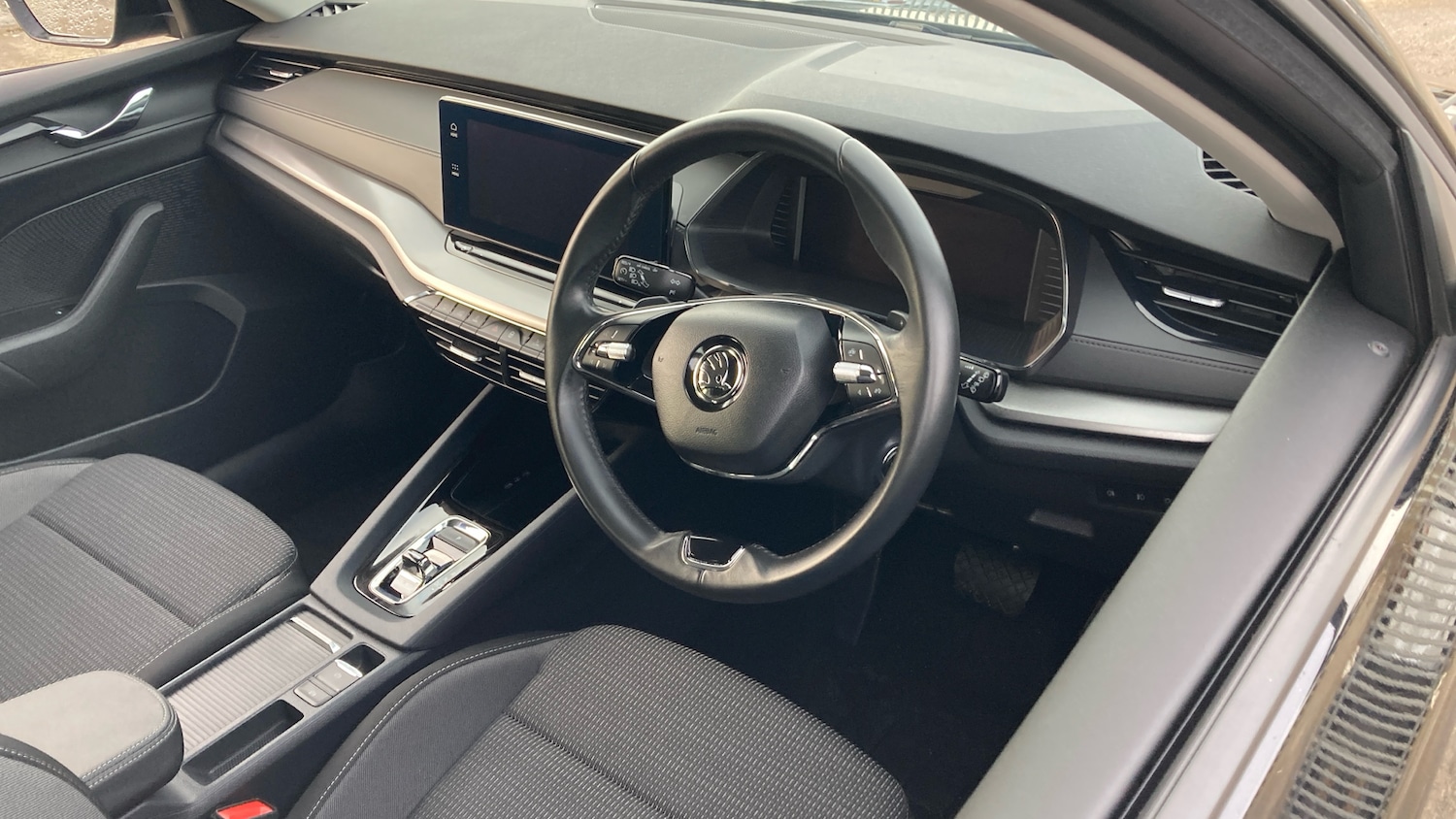 Used Skoda Octavia 2024 for sale - 77137474: Photo 6