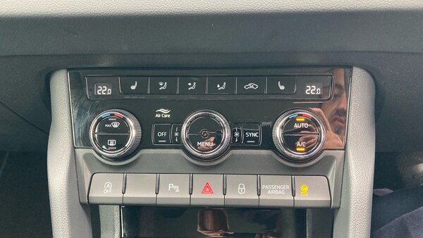 Used Skoda Karoq 2024 for sale - 76143077: Photo 13