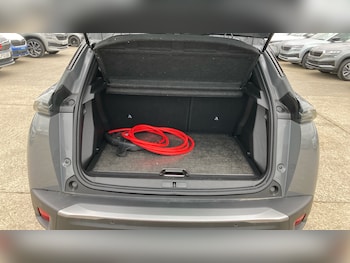 Used Peugeot 2008 2025 for sale - 77906223: Photo