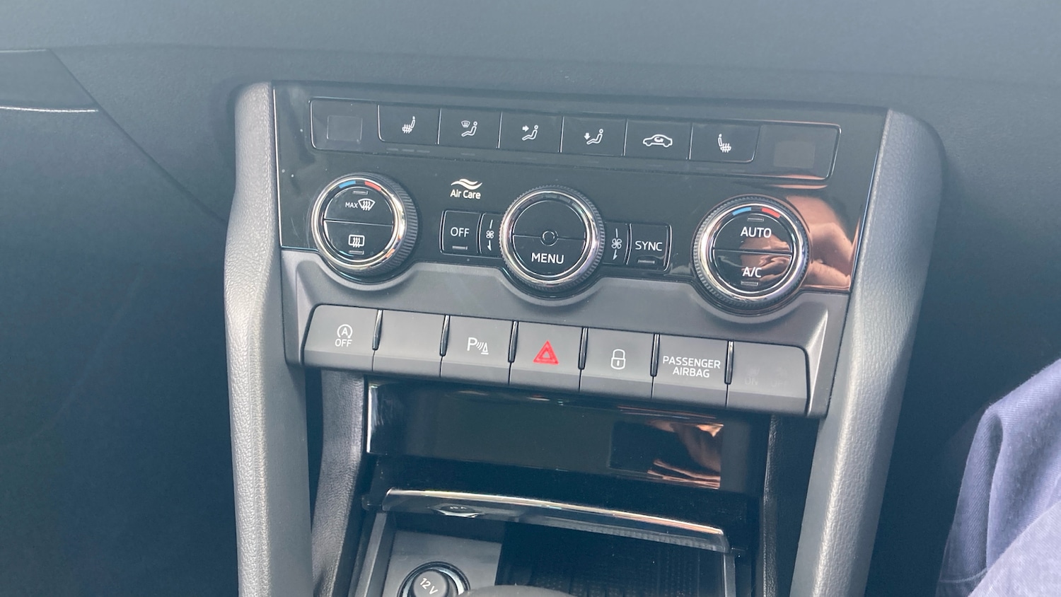 Used Skoda Karoq 2025 for sale - 77653554: Photo 13